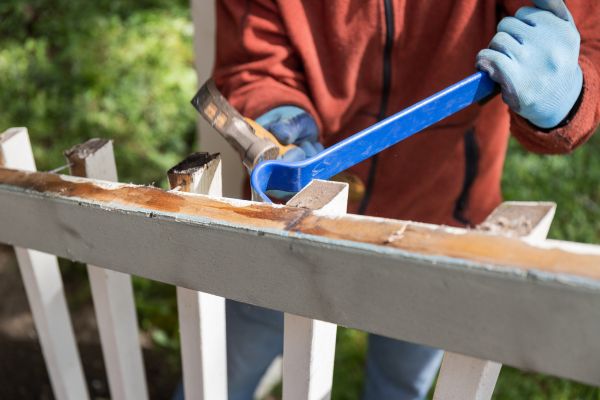 Cost of Deck Railing Replacement in Howell