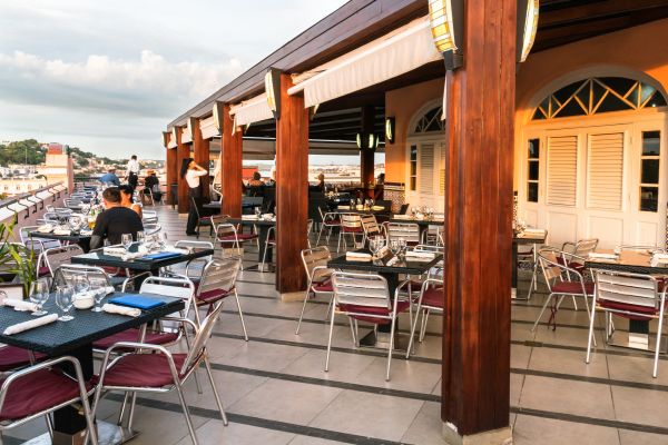 Cost of Commercial Deck Construction in Howell
